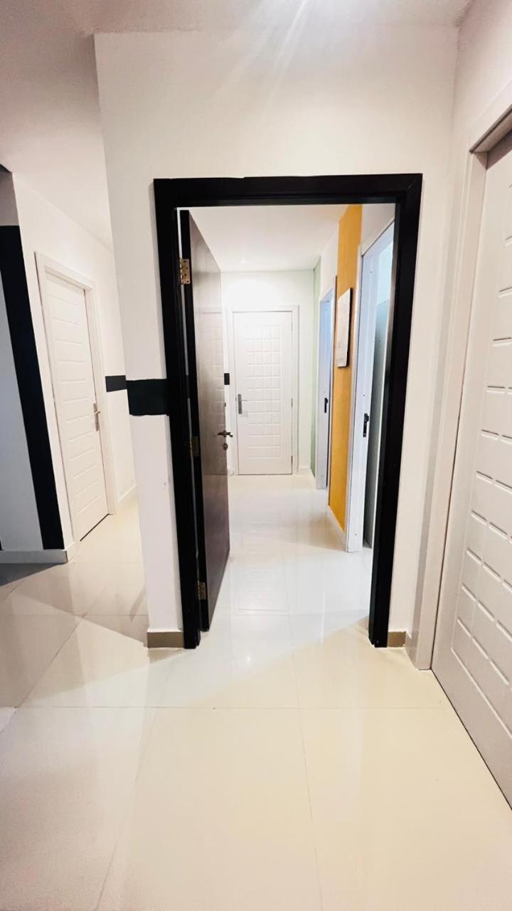 Executive Suite Room In Barsha 1 Near Moe Metro Dubaj Exteriér fotografie
